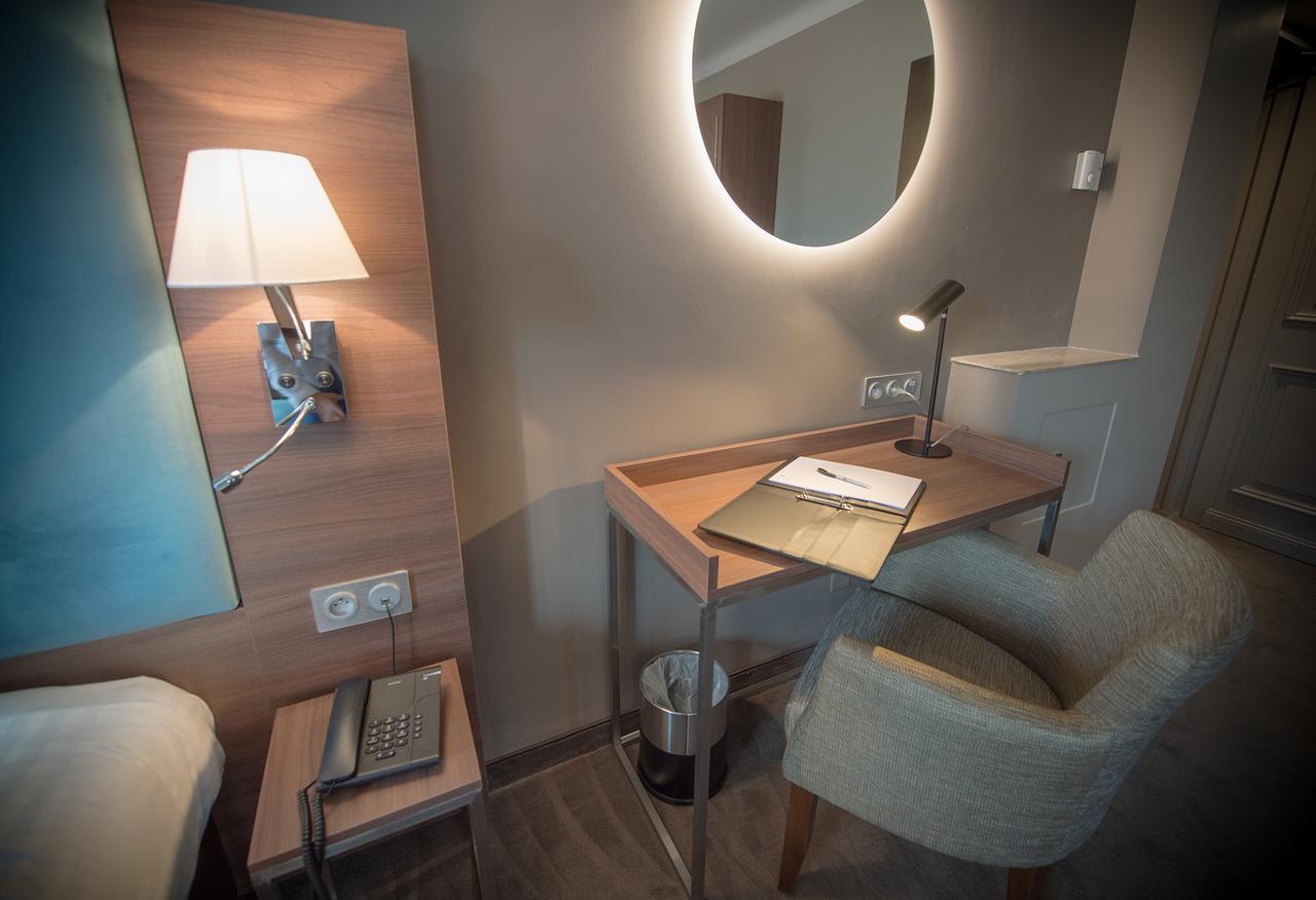 Hotel Lou Castelet การ์โรส ภายนอก รูปภาพ